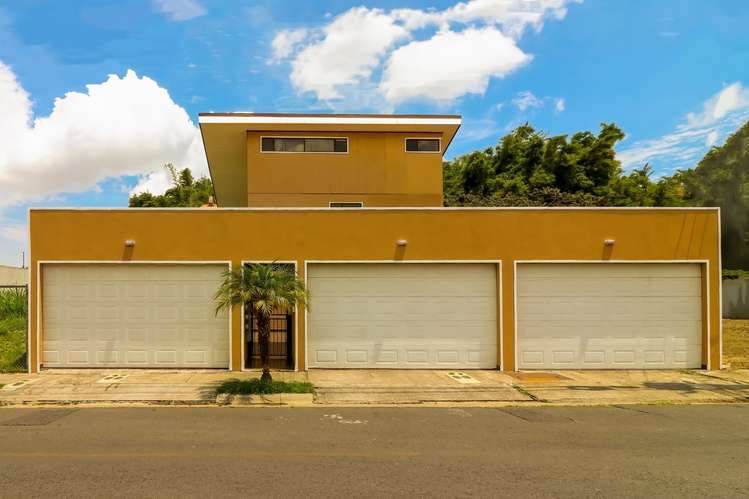Alquiler Apartamento en Residencial Monserrat Tres Ríos  - Imagen 1
