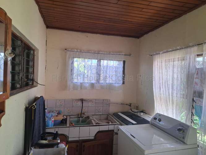 Venta de Propiedad con Uso Mixto en el Centro de Desamparados #27-875 GS