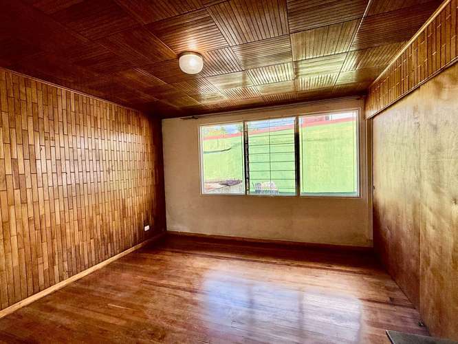 Se Alquila casa con amplio jardín por el Cristo de Sabanilla - Imagen 10