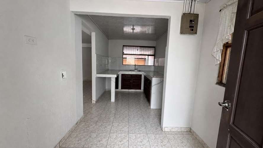 Oportunidad Casa de una planta en Residencial, Desamparados, San José - Imagen 7