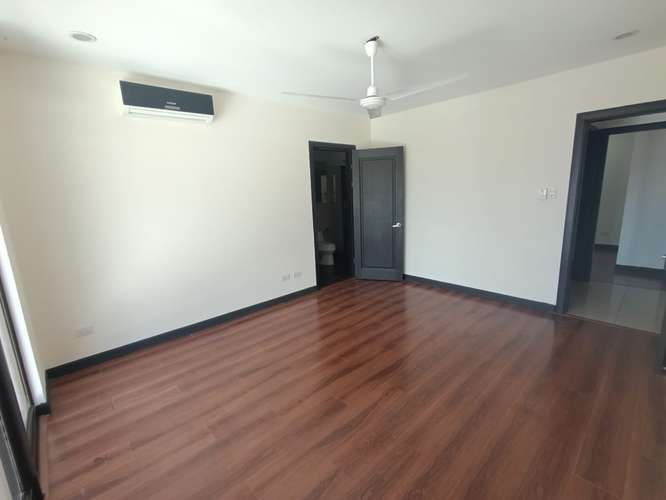 ¡Amplio y Exclusivo Apartamento de 3 Hab. en 3er Piso | Incluye Línea Blanca y Cargador Eléctrico! - Imagen 8