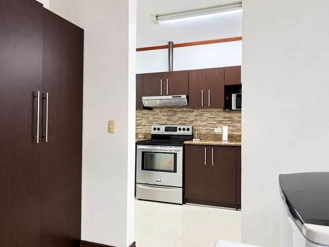 Venta de Casa con 4 parqueos en San Pablo, Heredia  - Imagen 7