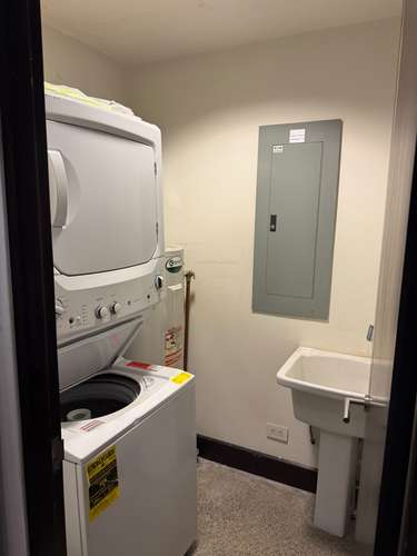 Apartamento tipo ESTUDIO en Avenida Escazú. Loft 203. Completamente amoblado.