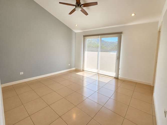 CASA EN VENTA PARA INVERSIÓN BRASIL DE SANTA ANA | ALQUILADA - Imagen 9