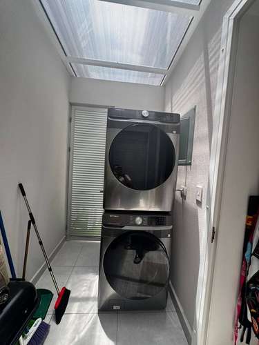 ALQUILER DE CASA MODERNA EN SANTA ANA  ¡CON LÍNEA BLANCA! - Imagen 10