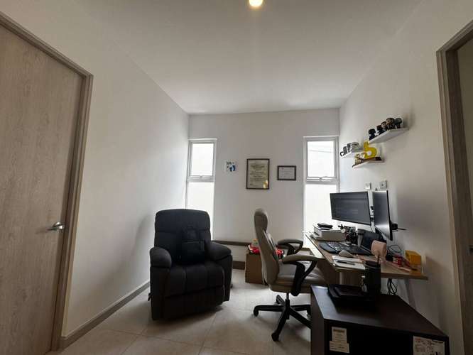 ALQUILER DE CASA MODERNA EN SANTA ANA  ¡CON LÍNEA BLANCA! - Imagen 9