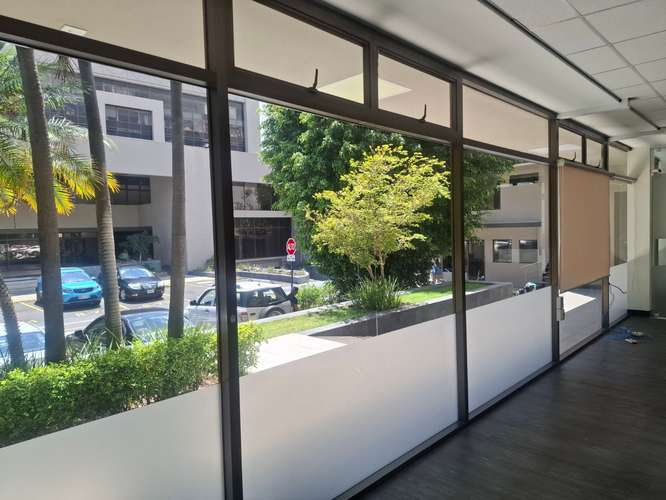 Oficina de 118m² en alquiler en Oficentro La Sabana, Mata Redonda, con seguridad y parqueos. - Imagen 5