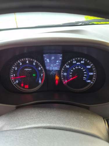 Hyundai Accent 2014 at - motor nuevo