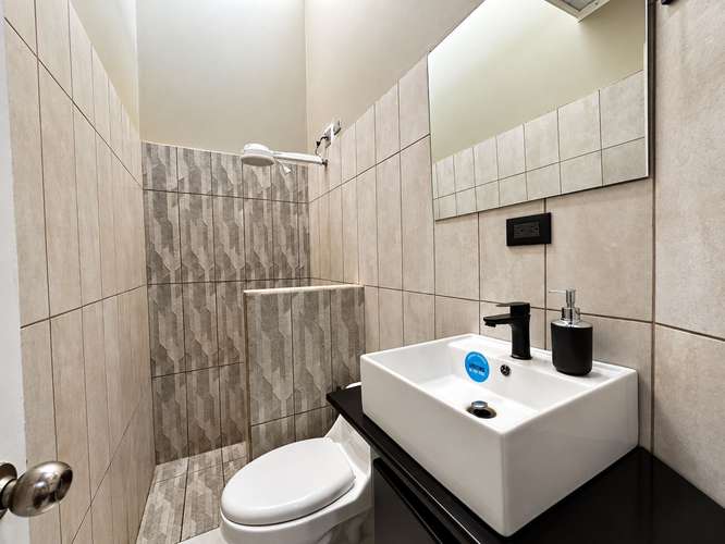 Casa Independiente en Moravia | Urb. Saint Clare | 2 Parqueos - Imagen 7
