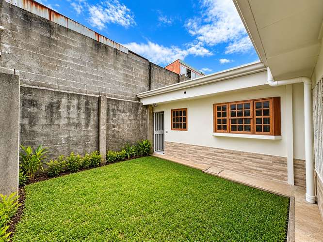 Casa Independiente en Moravia | Urb. Saint Clare | 2 Parqueos - Imagen 16