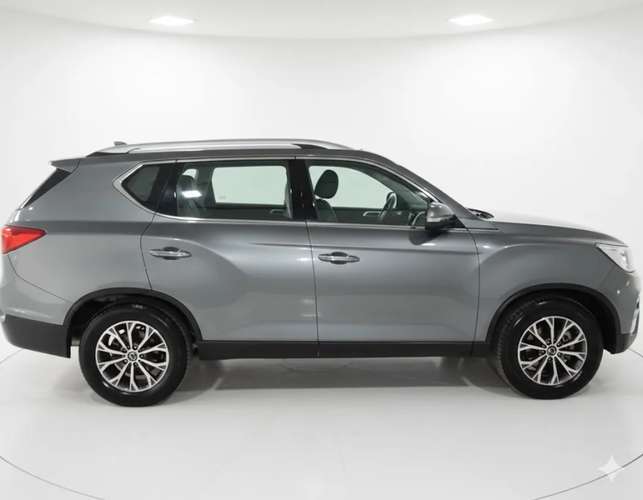 SsangYong REXTON 2019 - Imagen 3