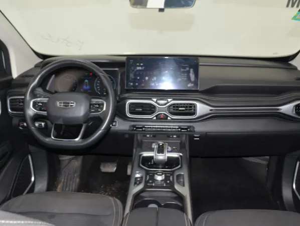 Geely OKAVANGO 2023 - Imagen 3