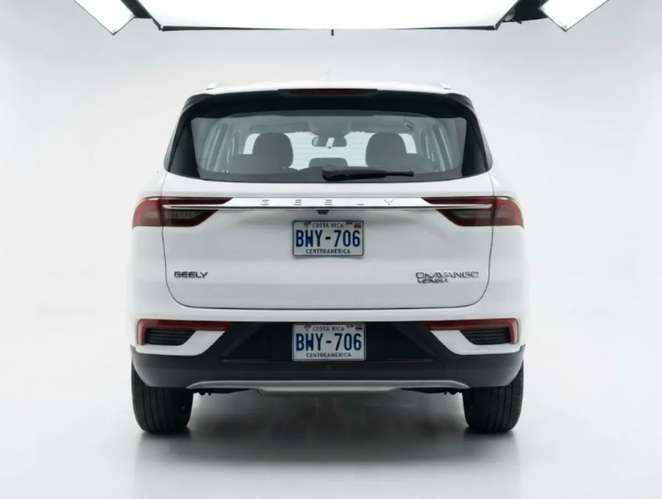 Geely OKAVANGO 2023 - Imagen 3