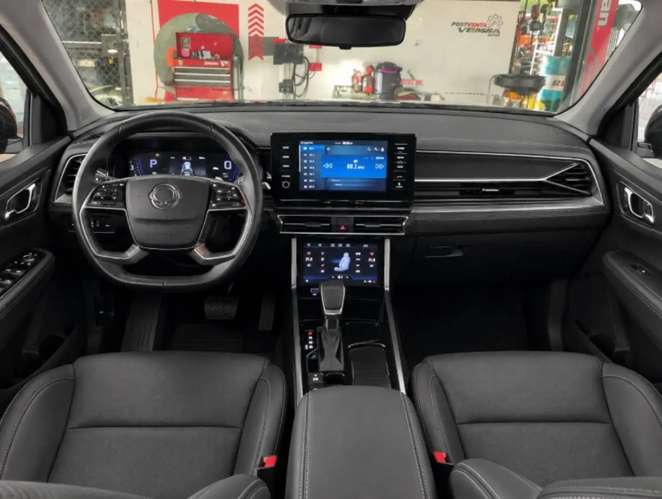 SsangYong TORRES 2024 - Imagen 2