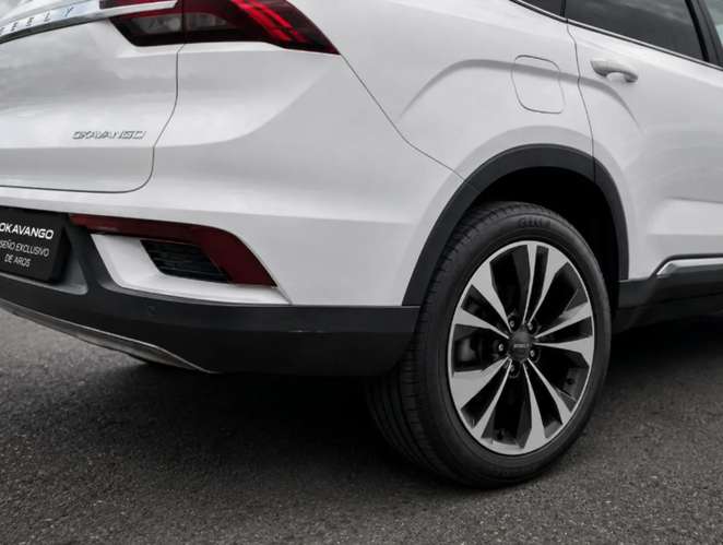 Geely OKAVANGO 2023 - Imagen 2