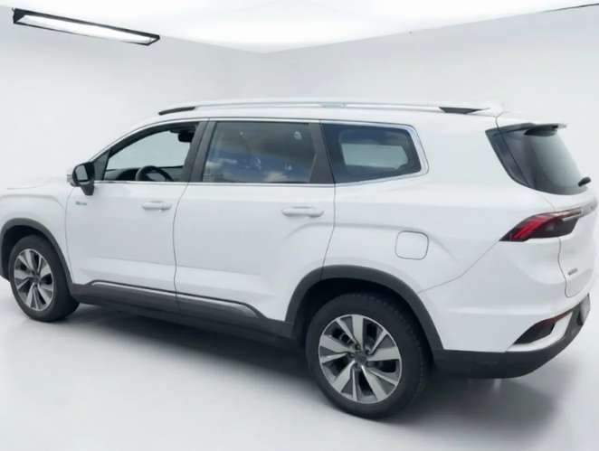 Geely OKAVANGO 2023 - Imagen 1