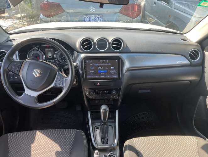 Suzuki VITARA GL PLUS A 2024 - Imagen 4
