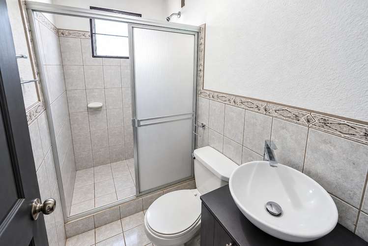 Casa de 3 Habitaciones en Lagunilla de Heredia - Imagen 12