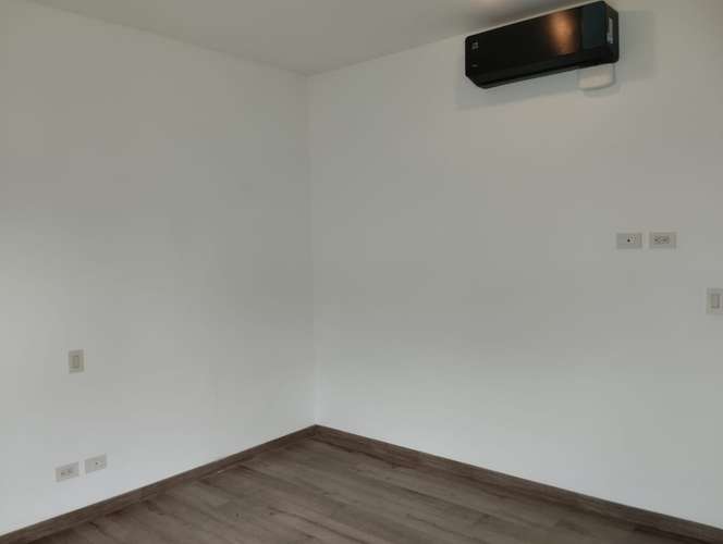 Apartamento en alquiler en Guachipelin Esca Por IVY - Imagen 7