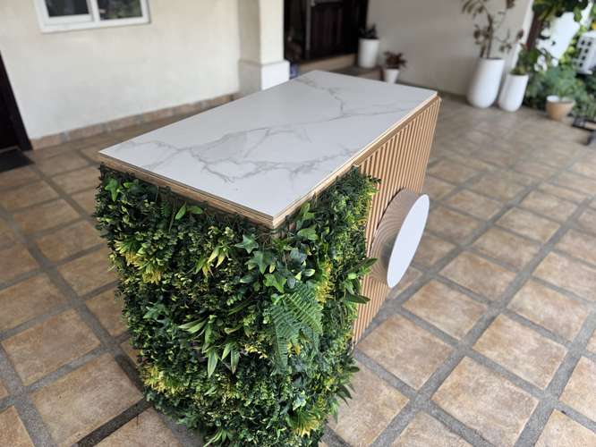 Mueble para ferias eventos con ruedas, rótulo