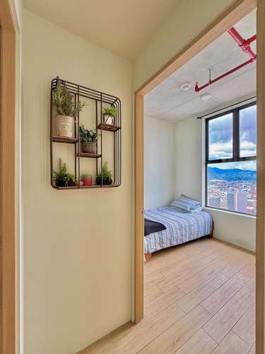Venta de Apartamento Semi Amoblado URBN Escalante, Piso 25.  - Imagen 8