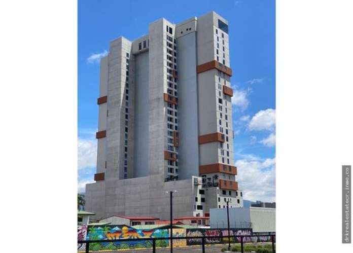 Venta de Apartamento Semi Amoblado URBN Escalante, Piso 25.  - Imagen 11
