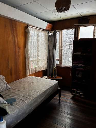 Casa de 4 dormitorios en Alajuela centro, a 300 metros de la Catedral, con jardín y terraza. - Imagen 8
