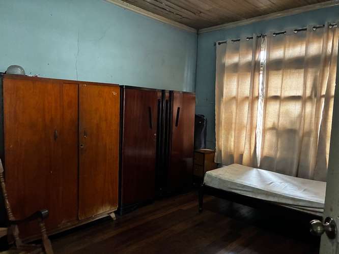 Casa de 4 dormitorios en Alajuela centro, a 300 metros de la Catedral, con jardín y terraza. - Imagen 12