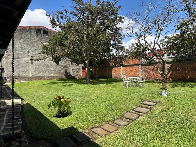 Lote comercial de 1375 m² sobre vía principal en San José, ideal para tu negocio - Imagen 3