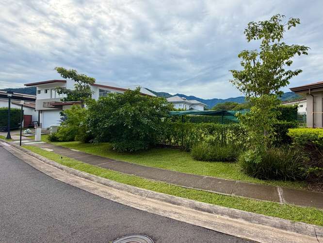 Lote en Residencial Villamont l Santa Ana $267,000 - Imagen 6