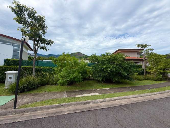 Lote en Residencial Villamont l Santa Ana $267,000 - Imagen 7