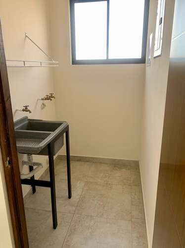 ALQUILER APARTAMENTO EN CARTAGO CARRETERA A PARAISO EN SEGUNDO PISO - Imagen 12