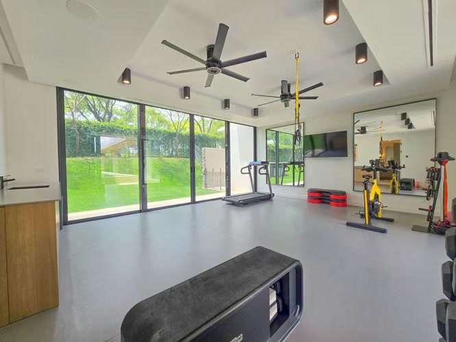Lujosa casa full amueblada con piscina privada y vista en Hacienda Espinal San Rafael de Alajuela - Imagen 20
