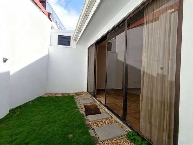  	ALQUILER CASA EN CARTAGO TEJAR CONDOMINIO ANTIGUA  - Imagen 7