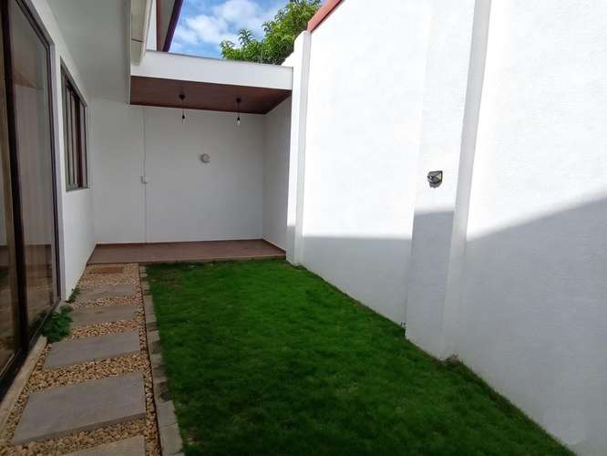  	ALQUILER CASA EN CARTAGO TEJAR CONDOMINIO ANTIGUA  - Imagen 6