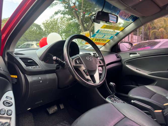 HYUNDAI ACCENT GLS-2015-AUTO-SHIFT TRONIC- 6.575.000 - Imagen 5