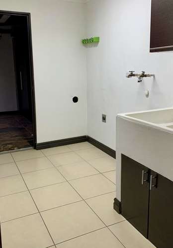 ALQUILER DE CASA EN CONDOMINIO EN SANTA ANA - Imagen 7