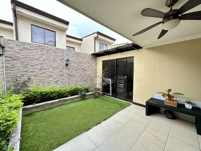 ALQUILER DE CASA EN CONDOMINIO EN SANTA ANA - Imagen 11