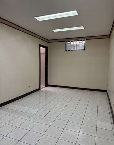 Propiedad Comercial en Barrio Escalante – Ubicación Estratégica para su Negocio