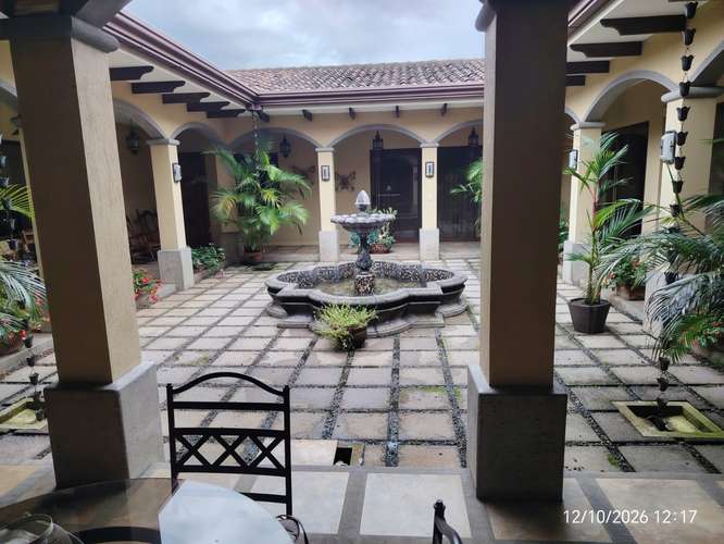 EXCLUSIVA RESIDENCIA DE LUJO EN VENTA | SAN LORENZO, FLORES, HEREDIA - Imagen 4