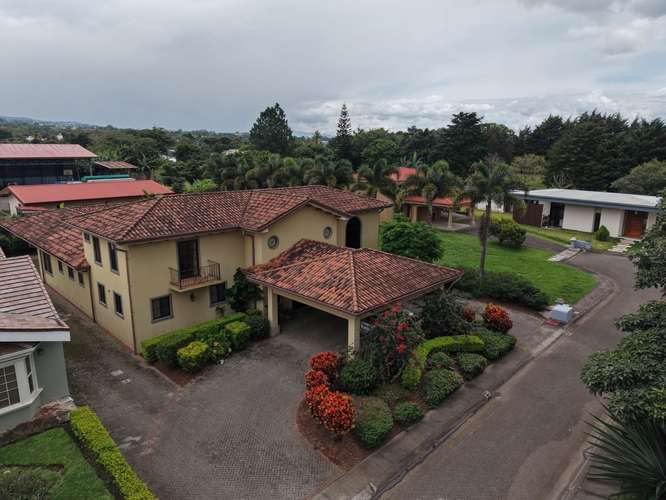 EXCLUSIVA RESIDENCIA DE LUJO EN VENTA | SAN LORENZO, FLORES, HEREDIA - Imagen 2