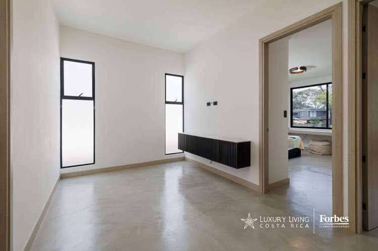 21570 - Casa moderna en Lindora | Amenidades de lujo - Imagen 13