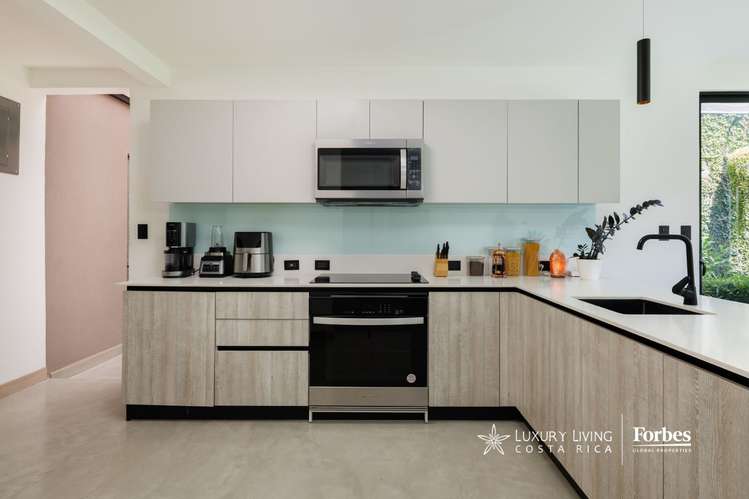 21570 - Casa moderna en Lindora | Amenidades de lujo - Imagen 11