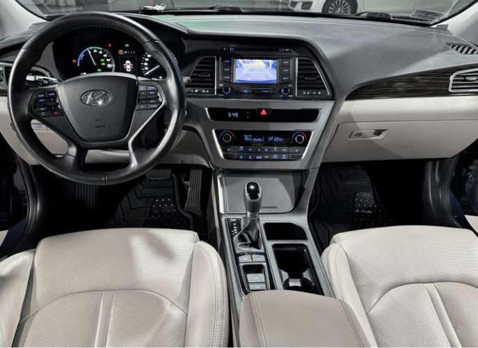 HYUNDAI SONATA HYBRID LIMITED 2016 AT