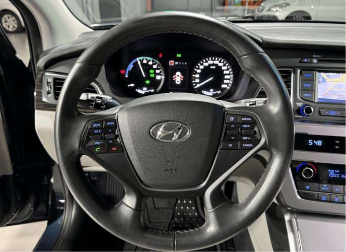 HYUNDAI SONATA HYBRID LIMITED 2016 AT