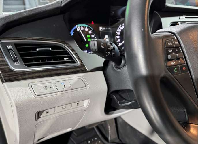 HYUNDAI SONATA HYBRID LIMITED 2016 AT