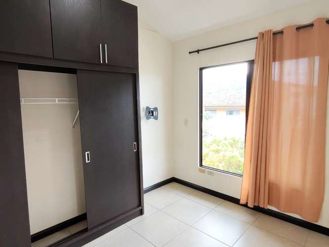 Se alquila apartamento en Santa Ana Centro. - Imagen 11