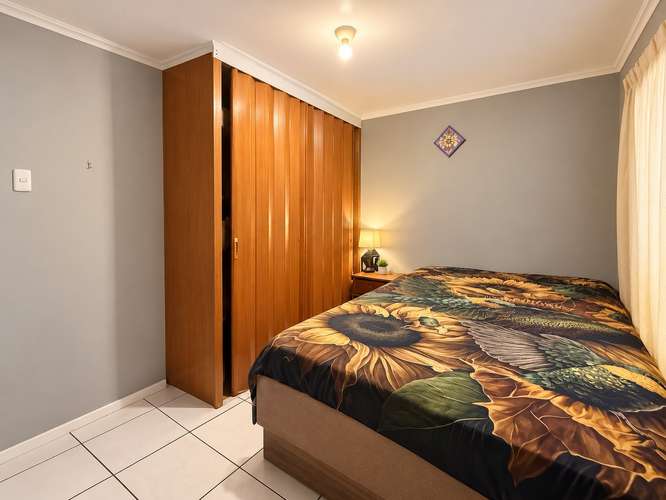 Se vende casa amplia en San Rafael Abajo de Desamparados. 
