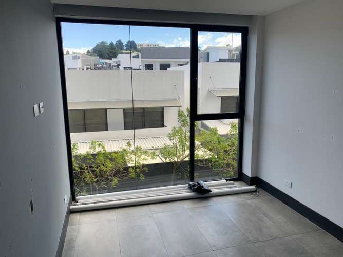 APARTAMENTO AMOBLADO EN ALQUILER EN GOLFSIDE, CURRIDABAT | 2 HABITACIONES, 2 BAÑOS Y 2 PARQUEOS - Imagen 4