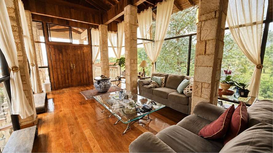 Venta: Finca de Montaña con Lujosa Casa, Sta. Bárbara Heredia (PA)